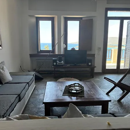 Villa Elegant Family House A Few Minutes From The Sea Andros Town