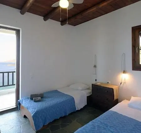 Elegant Family House A Few Minutes From The Sea Andros Town