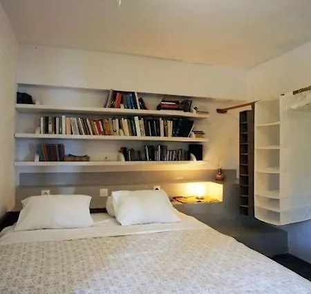 Elegant Family House A Few Minutes From The Sea Andros Town